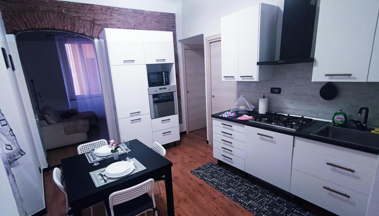 Porta Soprana House - Centro Storico Apartment เจนัว ภายนอก รูปภาพ