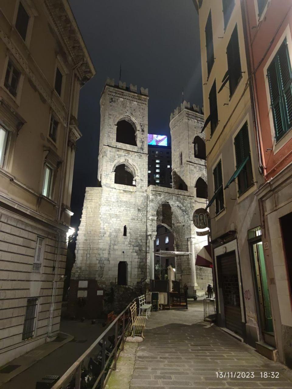 Porta Soprana House - Centro Storico Apartment เจนัว ภายนอก รูปภาพ